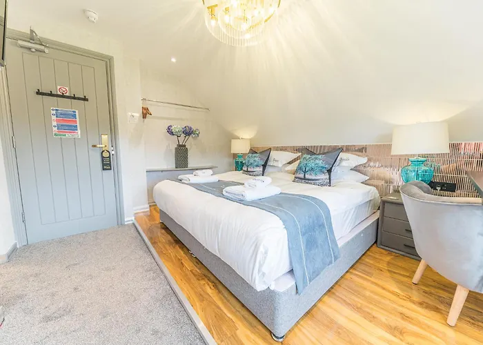 The Log House بيت ضيافة 3*