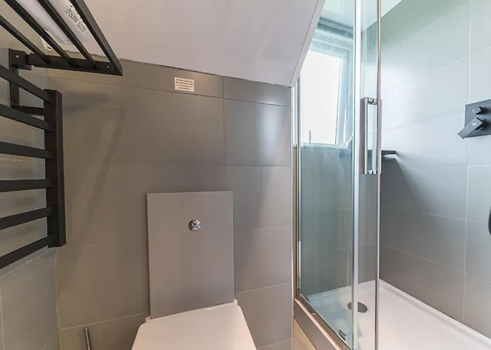 The Log House بيت ضيافة 3*