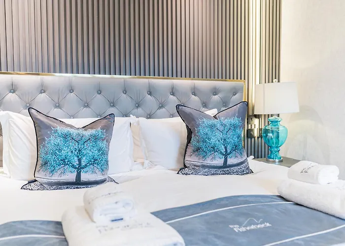 بيت ضيافة The Log House