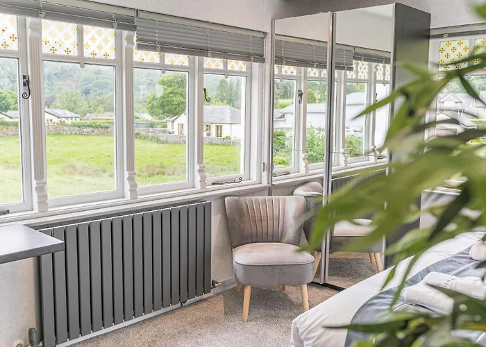 The Log House بيت ضيافة آمبيلسايد